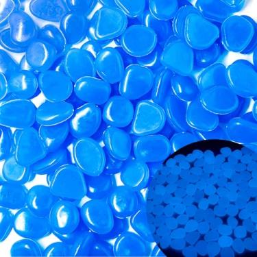 Imagem de Pedras de aquário que brilham no escuro, pedras azuis brilhantes de resina que brilham em seixos escuros para jardim ao ar livre, aquário, paisagismo, decoração de garagem, 600 g