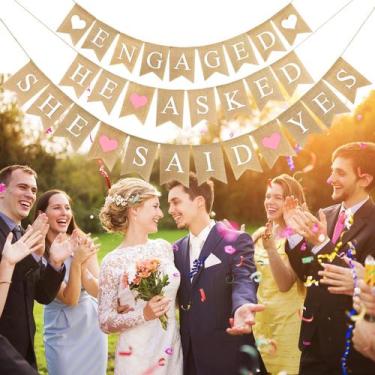 Imagem de Conjunto de banners de serapilheira Blulu She Said Yes Noivado