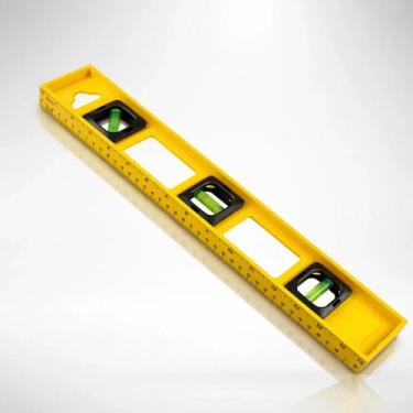 Imagem de Nível Profissional Plástico Amarelo 3 Bolhas Com Régua 50cm - Wester