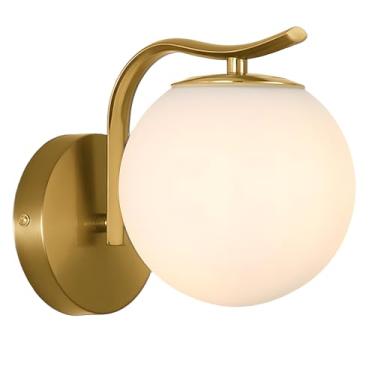 Imagem de NanFeng Arandela de parede moderna de meados do século, luminária de parede dourada com globo branco fosco abajur de vidro leitoso, Art Deco pequeno suporte de parede Apple luminária para sala de