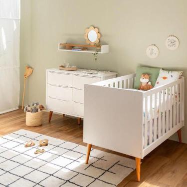Imagem de Kit Quarto Infantil Theo com Pés Retrô Mel - Berço + Cômoda 6 Gavetas 