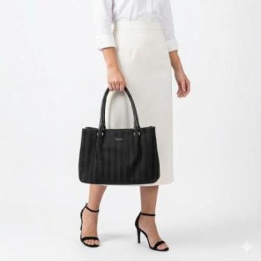 Imagem de Bolsa Feminina Chenson de Ombro Preta Texturizada com Relevos-Feminino