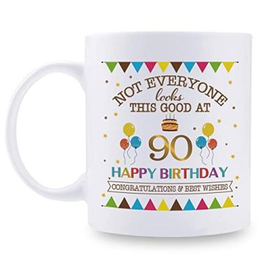 Imagem de aiyaya Caneca de café Not Everyone Looks This Good At 90 Happy Birthday 325 ml - Presentes de aniversário de 90 anos para mulheres homens avó mãe pai amigo irmã irmão tio tia colega de trabalho