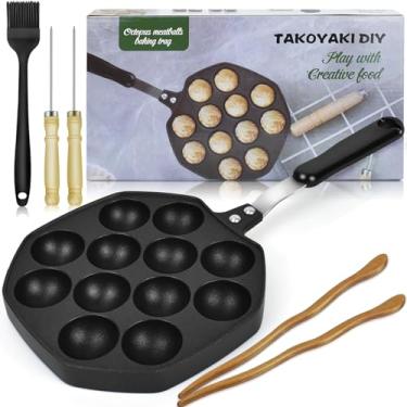 Imagem de Artcome Panela Takoyaki com alça – Máquina Takoyaki antiaderente de 12 furos com 2 palhetas de madeira e escova de silicone, grelha de bola de polvo para fogão a gás, panela de lanche japonesa para