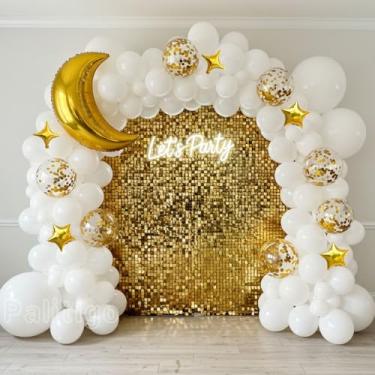 Imagem de Balões brancos – 131 balões de confete de ouro branco com guirlanda de balões de lua e estrelas para decorações de festa de aniversário de casamento