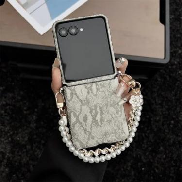 Imagem de Capa para Galaxy Z Flip5 com estampa de cobra, capa de couro sintético, pulseira com pingente de flor (para Galaxy Z Flip5/cinza)