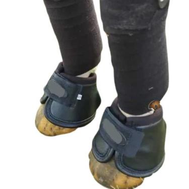 Imagem de Kit Cloche com Caneleira e Cloche , resistente  para cavalo - SELARIA 