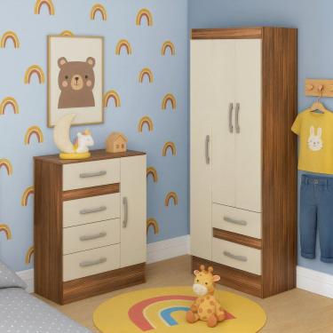 Imagem de Quarto Infantil com Cômoda 4 Gavetas e 1 Porta Guarda-Roupa 3 Portas e 2 Gavetas Ninho Castanho/Off White