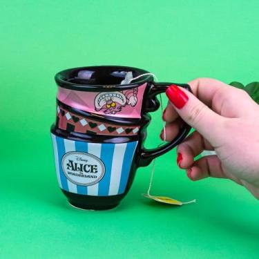 Imagem de Caneca Alice's Adventures in Wonderland