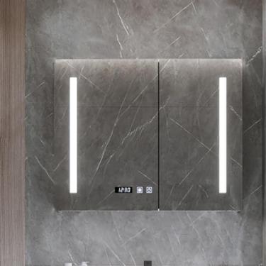 Imagem de Armário de medicamentos inteligente de madeira maciça com luzes LED e espelho, armário de armazenamento montado na parede com recurso anti-embaçamento, interruptor de toque, visor de tempo e