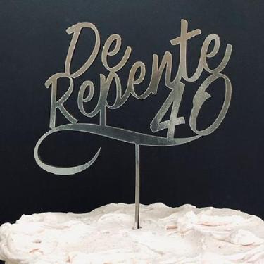 Imagem de Topo de Bolo 25 Anos Espelhado Prata Sonho Fino Rizzo Confeitaria