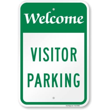 Imagem de SmartSign Placa de metal "Welcome - Visitor Parking" de 45,7 x 30,5 cm, composto de alumínio de 120 mm (ACM), material reflexivo de grau de engenheiro, verde e branco