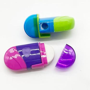 Imagem de Apontador Escolar 2 em 1 com Depósito e Borracha, Colorido, Kit com 12 Unidades, Design Moderno em Plástico