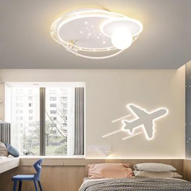 Imagem de Luminária de teto infantil com cúpula de vidro LED de 48W, controle remoto e design moderno com lua e astronauta, ideal para decorar quartos de meninos e meninas (Branca)