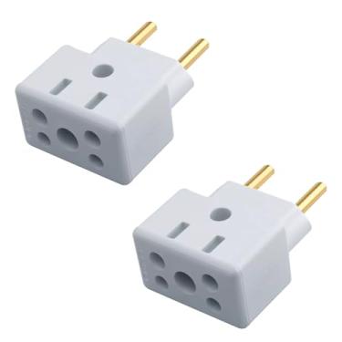 Imagem de Kit com 2 Adaptadores de Tomada 10A/20A – Para 2 e 3 Pinos – Bivolt 110V/220V – Compatível com Padrão Brasileiro