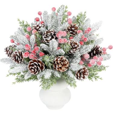 Imagem de Songjum 60 ramos artificiais de pinheiro nevado com hastes de baga vermelha, pinhas de Norfolk, vegetação de norfolk, ramos de pinheiro, ornamentos para guirlanda de árvore de Natal, faça você mesmo