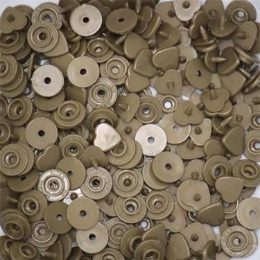 Imagem de Botão de Pressão Coração Plástico Ritas 10mm - 50 Unidades, Ouro