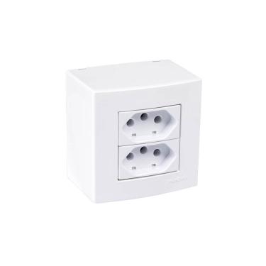 Imagem de Caixa De Sobrepor 75x75 Com Tomada Dupla Margirius Sleek 2p+t 20a Branca