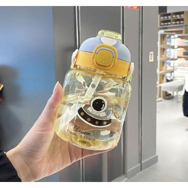 Imagem de Garrafinha de Água, Garrafa Infantil 490ml com Canudo, Tampa Flip, Alça Portátil, Livre de BPA, Tema Astonauta, Garrafinha Escolar para Crianças, Meninos e Meninas (Amarela)