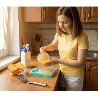 Imagem de Moldes de picolé de desenho animado infantil, moldes de sorvete de silicone de grau alimentício de cavidade, com palitos reutilizáveis, design plano antiaderente