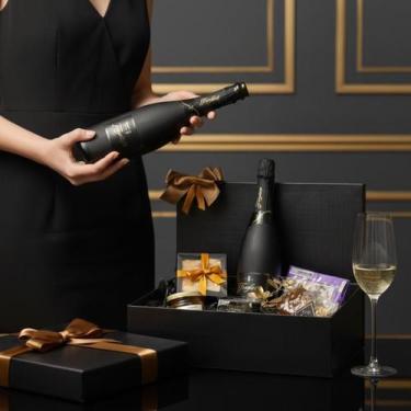 Imagem de Cesta Presente Freixenet Celebração  Sofisticação para Festas e Brinde