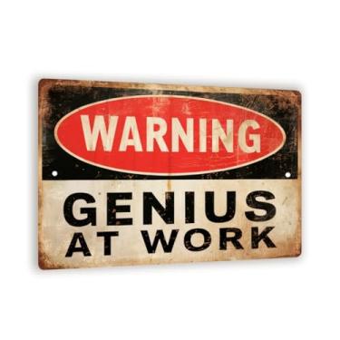 Imagem de Placa estilo vintage "Warning: Genius at Work" - Design rústico e envelhecido 20 x 30 cm