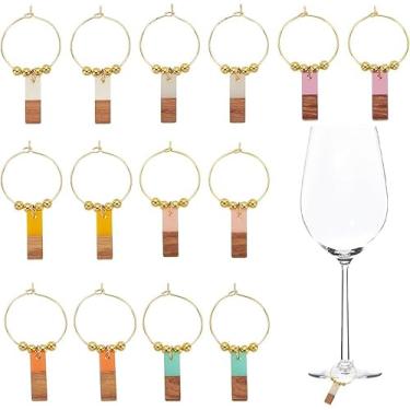 Imagem de 14 peças de pingentes retangulares de taça de vinho de 7 cores, marcadores de vidro de resina transparente, identificador de bebida, presente para degustação de vinho, lembrancinhas de festa