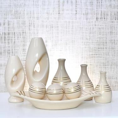 Imagem de Kit 9 Jarros Decorados Trio Vaso Ceramica Enfeite Centro Mesa Sala Enfeite Casa Rack Aparador Nicho Jarros Decorativos Para Sala(DOURADO BEGE LISTRA 9PÇS)