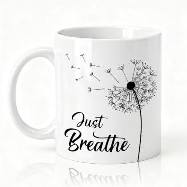 Imagem de SRWNFOS Caneca de cerâmica Just Breathe para decoração de dente-de-leão para homens e mulheres, xícara de chá calma e relaxante para amantes de café, presentes inspiradores de autocuidado para