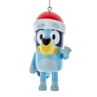 Imagem de Bluey™ com enfeite de molde de sopro com chapéu de Papai Noel