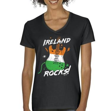 Imagem de Camiseta feminina Ireland Rocks Guitar Flag St Patrick's Day Gola V Shamrock Groove Vibe Pub Celtic Rock and Roll Clove, Preto, G