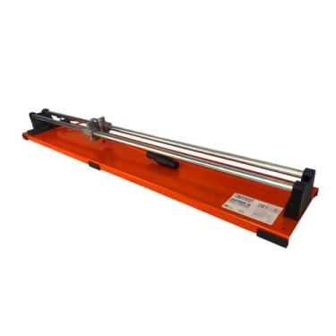 Imagem de Cortador de Piso 90cm Famastil para Porcelanato, Cerâmica e Azulejo. Estrutura metálica reforçada, base anticorrosiva e cabo ergonômico para cortes precisos e duráveis