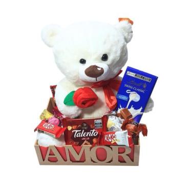 Imagem de Cesta Namorados com Urso, Lindt e Bombons. Escolha o Urso - Cesta de P
