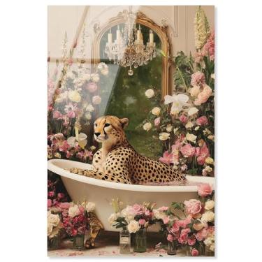 Imagem de Arte de parede de banheiro com estampa acrílica Cheetah in Spring da Art Remedy, pronta para pendurar, 50 x 76 cm