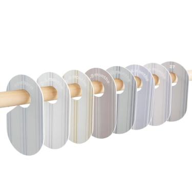 Imagem de 3 Sprouts Conjunto de 8 divisórias de armário de bebê - cabide organizador de roupas infantis, etiquetas de tamanho dupla face - organização de berçário para roupas de recém-nascidos, bebês, meninos e