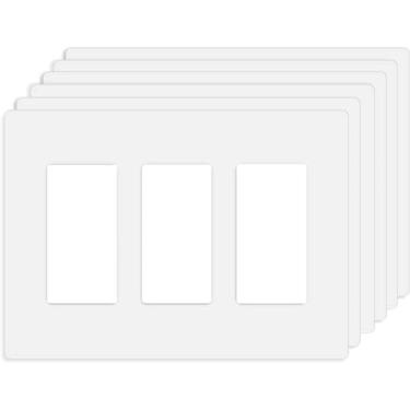 Imagem de Placa de parede decoradora sem parafusos de 3 entradas para tomada de interruptor de tomada placa frontal elétrica para interruptor de luz, interruptor inteligente, receptáculo, reguladores de luz, tomada USB, GFCI, placa de cobertura segura para crianças, branco (pacote com 6)