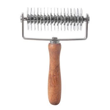 Imagem de Faca de Rolo de Aço Inoxidável Com Cabo de Madeira para Massa, Obtenha Formato de Grade Perfeito Em Pizza e Biscoitos