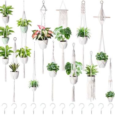 Imagem de SATINIOR 12 peças de cabides de macramê feitos à mão para pendurar boho, 12 designs em camadas diferentes com 12 ganchos para vasos de flores, cestas decorativas de parede para uso interno e externo