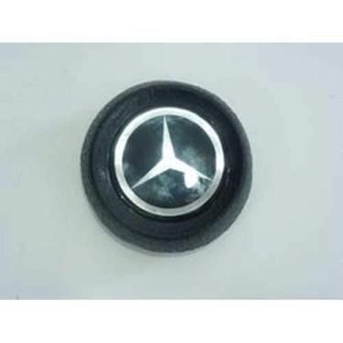 Imagem de CAIXA 2 TAMPA VOLANTE DIRECAO C EMBLEMA MB L 1313 1513 2013 - PRETA