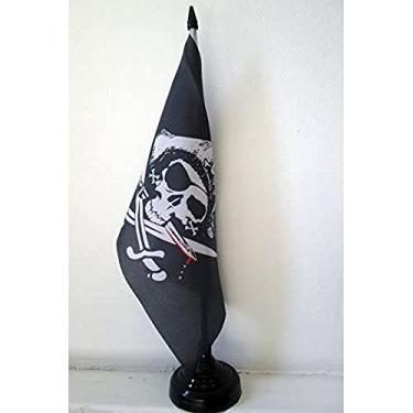Imagem de Bandeira de mesa de tricô com bandeira do pirata Deadman com bandeira de mesa de 12,7 x 20,3 cm – Bandeira de mesa de piratas 21 x 14 cm – Bastão de plástico preto e base