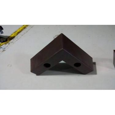 Imagem de Pé Cantoneira Canto Tabaco Plástico - Web Armarinho