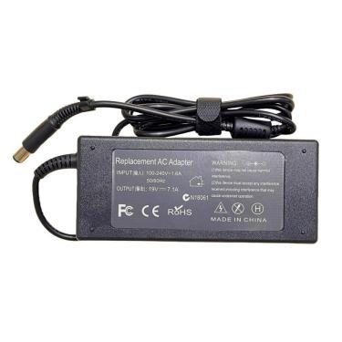 Imagem de Fonte Notebook 19v 7.1a 7.4x5.0mm Compatível Hp 2-061
