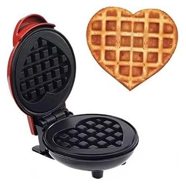 Imagem de Mini Máquina Elétrica para Waffles em Formato de Coração, 110V, Molde para Wafer