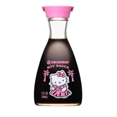 Imagem de Kikkoman Dispensador de molho de soja Hello Kitty edição limitada 2025 – Garrafa de vidro de 142 ml com tampa rosa – Colab Sanrio colecionável – Despejador reutilizável para molho de soja, molhos e
