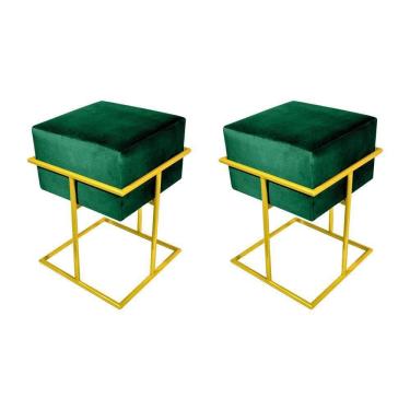 Imagem de Kit 2 Puffs Decorativos Quadrado Base De Ferro Dourada Tecido Veludo Verde