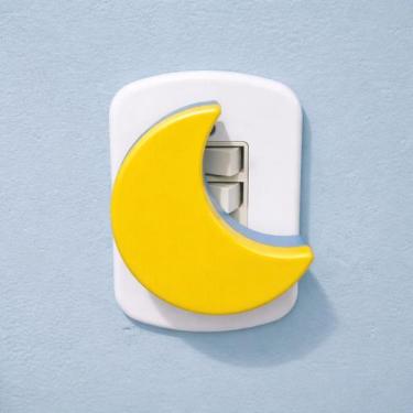 Imagem de Luminária Lua Led De Tomada Bivolt Luz Suave Quarto Corredor Bebês Dec