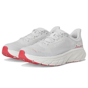 Imagem de HOKA Tênis feminino Arahi 7, Cinza cósmico/vermelho rubi, 35