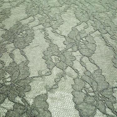 Imagem de Rolo 3 Metros Renda Suiça Forrada 95% Poliéster 5% Poliamida