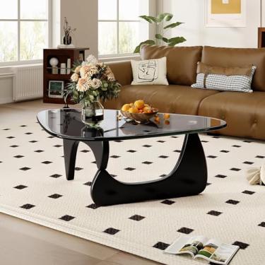 Imagem de Mesa de centro moderna de meados do século para sala de estar, tampo de vidro temperado transparente triangular com base de madeira maciça de nogueira ajustável, mesa central minimalista baixa, design
