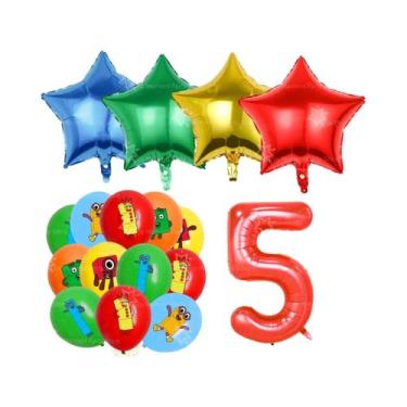Imagem de Decoração De Festa Com Blocos De Números, Toalha De Mesa, Copo, Prato,